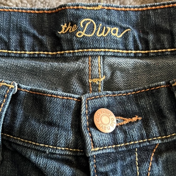 6Short Old Navy The Diva Jeans - Picture 3 of 9